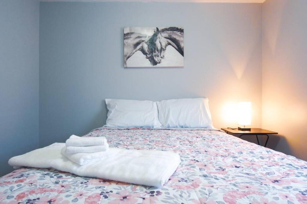 Spacious Family-Sized Home In Central Location Jacksonville Kültér fotó